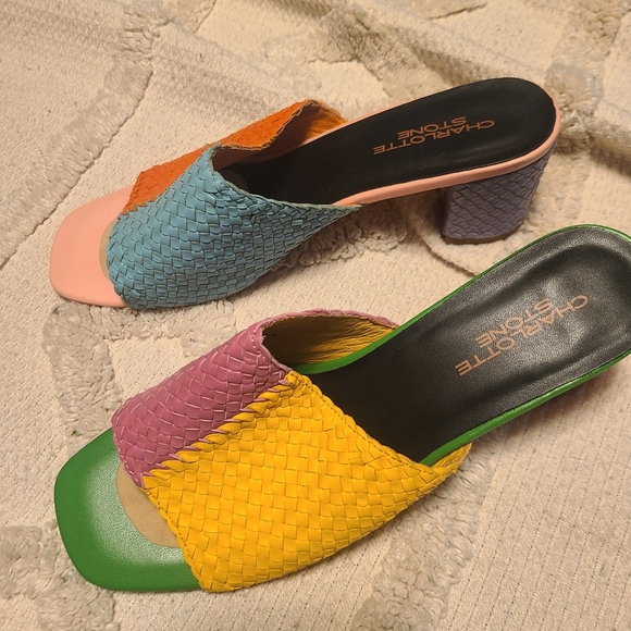 Charlotte stone mules - Picture 3 of 4